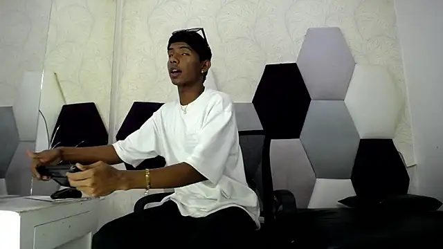 Snapshot of Mick_storm chatting on 25, 2, 2026 Mick storm online show from 25, 2, 2026