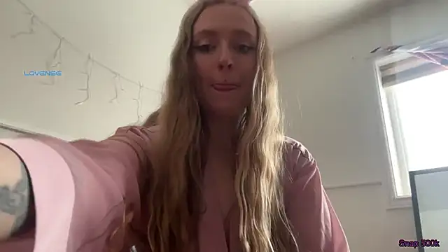 Snapshot of Pattyworld69 chatting on 5, 4, 2026 Pattyworld69 online show from 5, 4, 2026