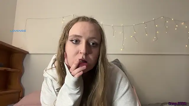 Snapshot of Pattyworld69 chatting on 7, 4, 2026 Pattyworld69 online show from 7, 4, 2026