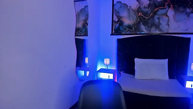 Snapshot of Ximen_moo chatting on 19, 11, 2025 Ximen moo online show from 19, 11, 2025