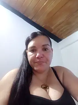 Snapshot of MilfBlonde_ chatting on 19, 10, 2025 MilfBlonde online show from 19, 10, 2025