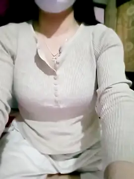 Snapshot of SansanCii chatting on 4, 11, 2025 SansanCii online show from 4, 11, 2025