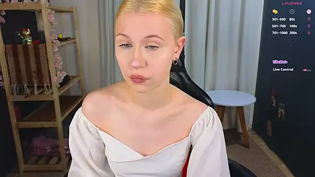 lovedrope online show from 25, 11, 2025