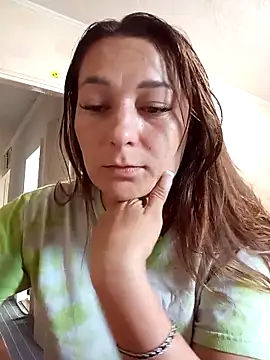 HollyDollsi online show from 22, 10, 2025