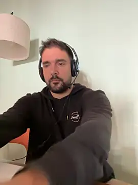 ReDiBastoni90 online show from 3, 11, 2025