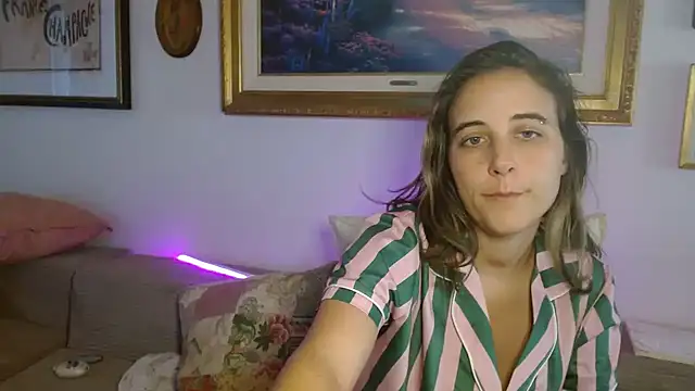Snapshot of lill_daddysgirl chatting on 25, 6, 2026 lill daddysgirl online show from 25, 6, 2026