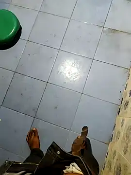 incestmom online show from 27, 10, 2025