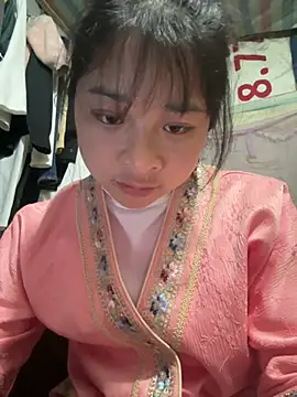 Snapshot of Linh-xxx chatting on 5, 2, 2026 Linh-xxx online show from 5, 2, 2026