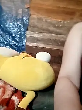 LalayCii online show from 14, 11, 2025