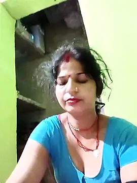 Snapshot of Karishma_cute chatting on 14, 10, 2025 Karishma cute online show from 14, 10, 2025