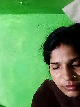 Snapshot of Karishma_cute chatting on 17, 10, 2025 Karishma cute online show from 17, 10, 2025