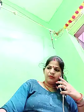 Snapshot of Karishma_cute chatting on 21, 10, 2025 Karishma cute online show from 21, 10, 2025