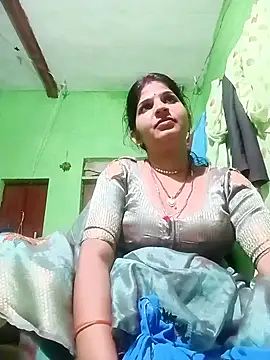 Snapshot of Karishma_cute chatting on 2, 11, 2025 Karishma cute online show from 2, 11, 2025