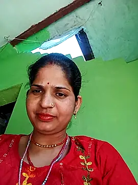 Snapshot of Karishma_cute chatting on 11, 11, 2025 Karishma cute online show from 11, 11, 2025