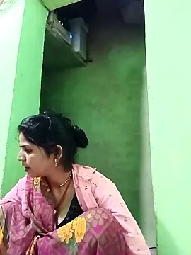 Snapshot of Karishma_cute chatting on 28, 11, 2025 Karishma cute online show from 28, 11, 2025