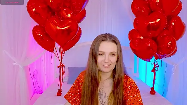 Amy  Leee  online show from 14, 2, 2026