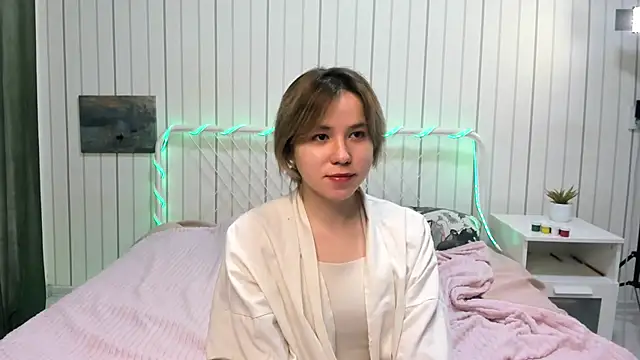 Snapshot of AlisiaEthen chatting on 30, 11, 2025 AlisiaEthen online show from 30, 11, 2025