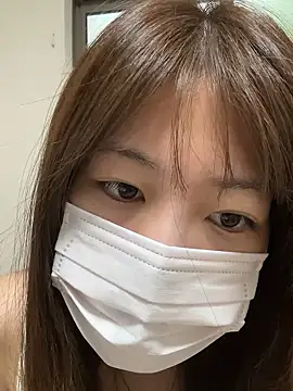 Snapshot of ichika_2_ chatting on 25, 10, 2025 ichika 2 online show from 25, 10, 2025