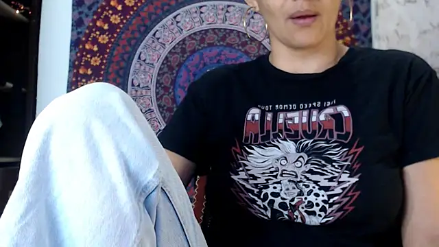 Lucyy Naugthy online show from 22, 2, 2026