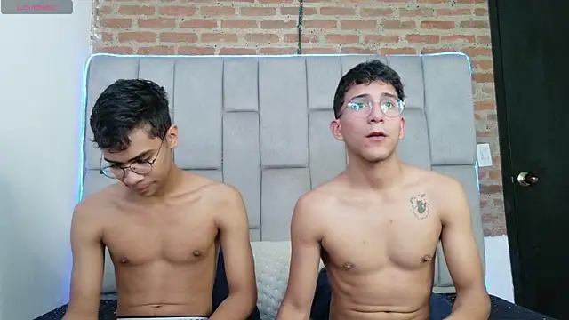 Desire4Duo online show from 6, 1, 2026