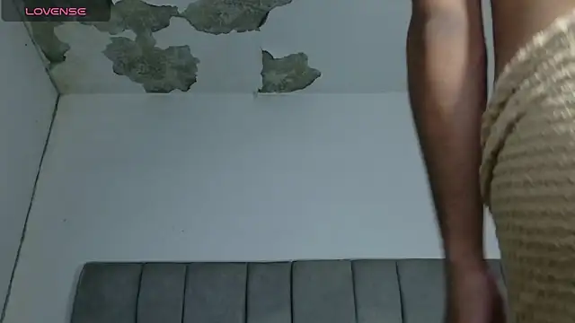 Desire4Duo online show from 17, 4, 2026