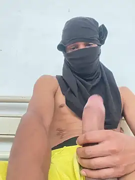 Snapshot of JR777xxx chatting on 16, 11, 2025 JR777xxx online show from 16, 11, 2025