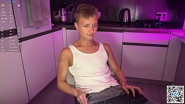Snapshot of Logan_mett chatting on 1, 7, 2026 Logan mett online show from 1, 7, 2026