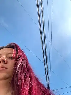 Snapshot of Zoe_fire chatting on 23, 10, 2025 Zoe fire online show from 23, 10, 2025