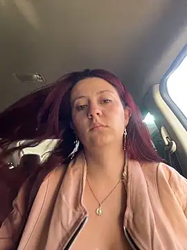 Snapshot of Zoe_fire chatting on 27, 11, 2025 Zoe fire online show from 27, 11, 2025