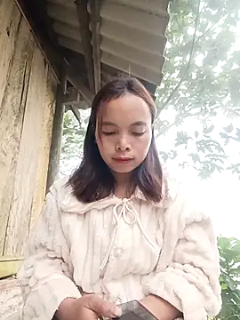 Nguyet2k4 online show from 15, 1, 2026