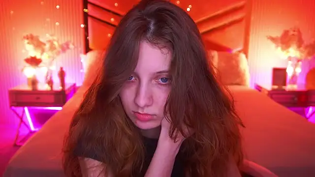 CuteeFoxy online show from 11, 4, 2026