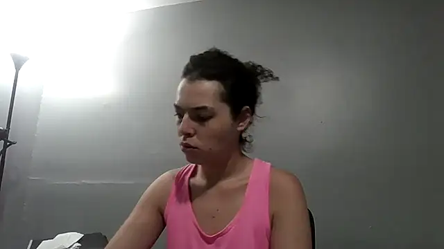 ali18of1 online show from 14, 4, 2026