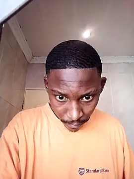 Snapshot of Hardeikbu chatting on 14, 10, 2025 Hardeikbu online show from 14, 10, 2025