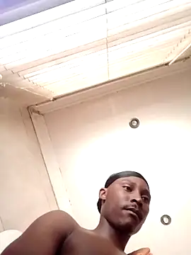 Snapshot of Hardeikbu chatting on 15, 10, 2025 Hardeikbu online show from 15, 10, 2025