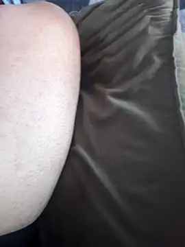 Snapshot of Motoboy100 chatting on 6, 11, 2025 Motoboy100 online show from 6, 11, 2025