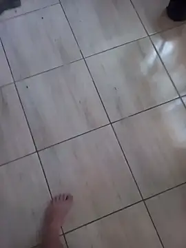 Snapshot of Motoboy100 chatting on 20, 11, 2025 Motoboy100 online show from 20, 11, 2025