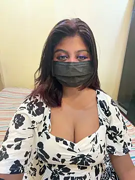 Snapshot of payal_mittal chatting on 29, 4, 2026 payal mittal online show from 29, 4, 2026