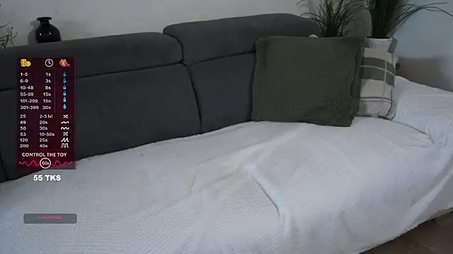 Snapshot of monsieurguitsxxx chatting on 10, 5, 2026 monsieurguitsxxx online show from 10, 5, 2026