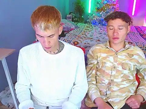 Snapshot of Latin_boysxxxx chatting on 17, 12, 2025 Latin boysxxxx online show from 17, 12, 2025