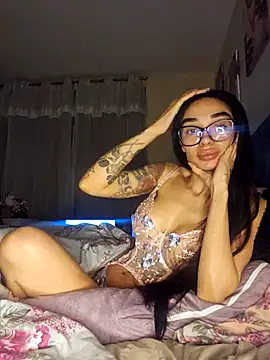 LucyMiax online show from 24, 10, 2025