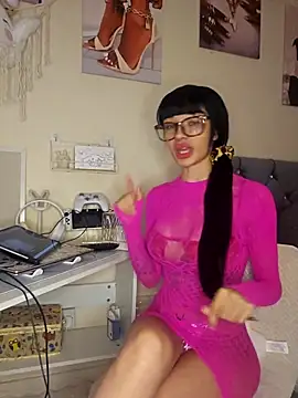 LucyMiax online show from 28, 11, 2025