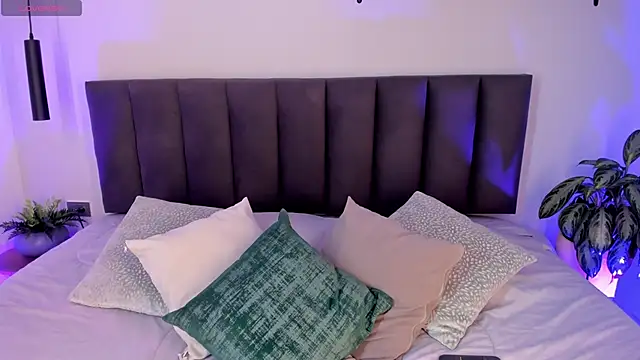 AilanaCortes online show from 21, 2, 2026