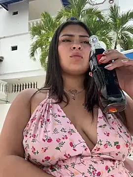 AbrilAw online show from 1, 2, 2026