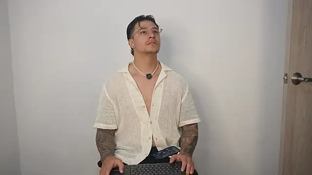 Dominick walker online show from 21, 3, 2026