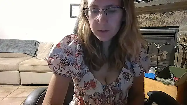 pleasureme24k online show from 22, 10, 2025