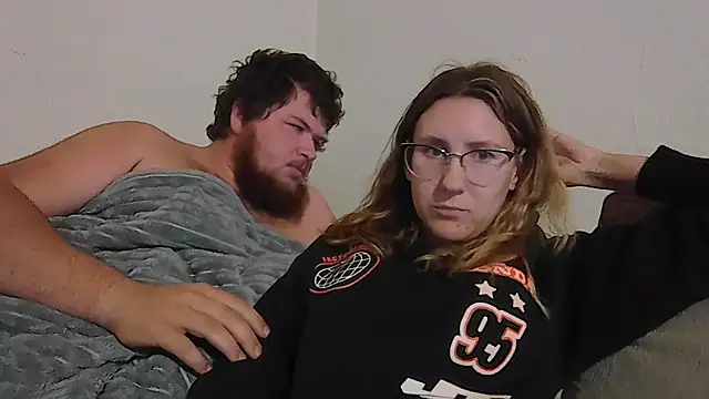 pleasureme24k online show from 7, 11, 2025