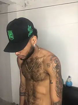 Snapshot of AXionX chatting on 2, 12, 2025 AXionX online show from 2, 12, 2025