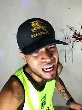 Snapshot of AXionX chatting on 20, 12, 2025 AXionX online show from 20, 12, 2025