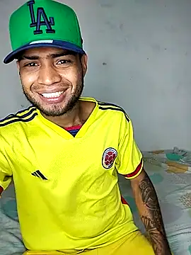 Snapshot of AXionX chatting on 8, 1, 2026 AXionX online show from 8, 1, 2026