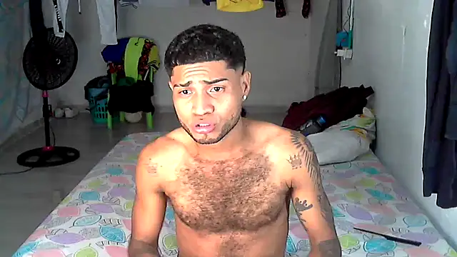 Snapshot of AXionX chatting on 4, 2, 2026 AXionX online show from 4, 2, 2026